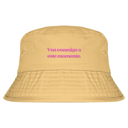 Ven conmigo a este momento