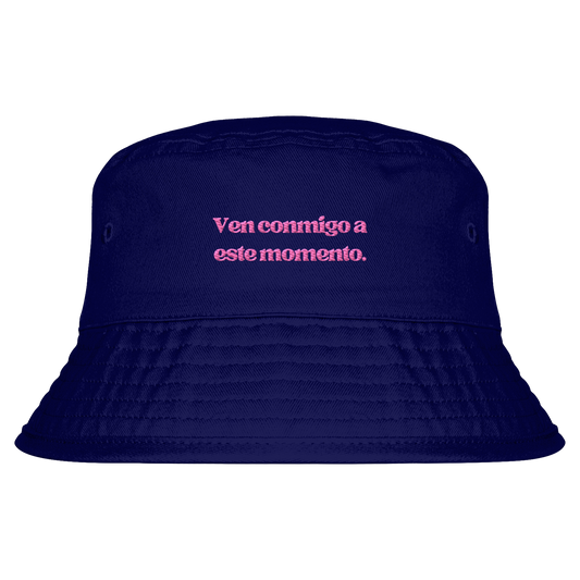 Ven conmigo a este momento